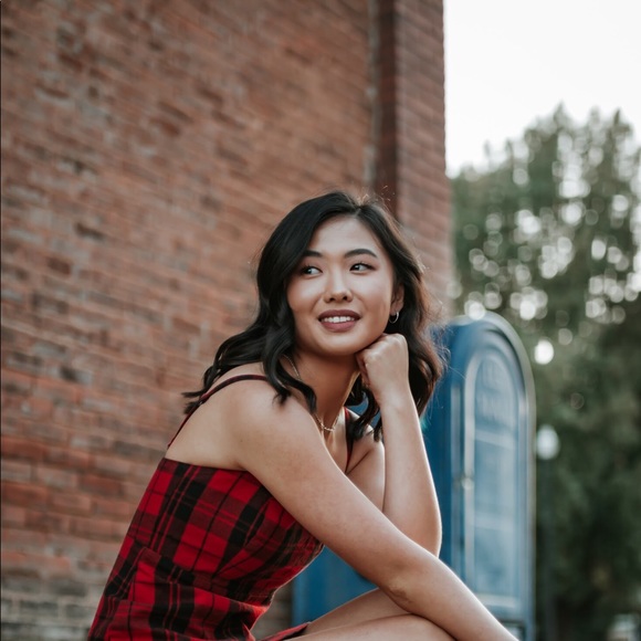 Meet your Posher, Makenna - Picture 2 of 4